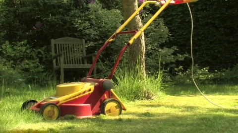Mowing the lawn Video stock 736419