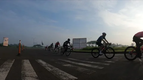 MOZIA LOOP CYCLING COMMUNITY Stock Footage 229988595