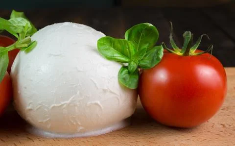 Mozzarella and tomatoes Stock-Fotos