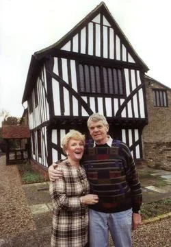 Mp Teresa Gorman With Husband Jim Gorman Outside Their Tudor Home In Orsett Esse Stock Photos