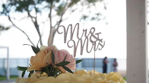 Mr &amp; Mrs Wedding Cake Topper In Movement Stock Footage 157650030