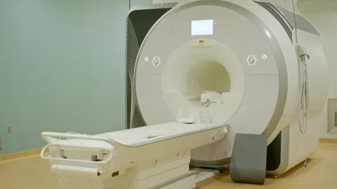 MRI machine Видео 321382499