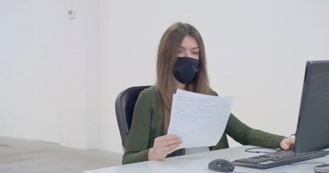 MS DS Office worker wearing protective face mask Stock Footage 145203950