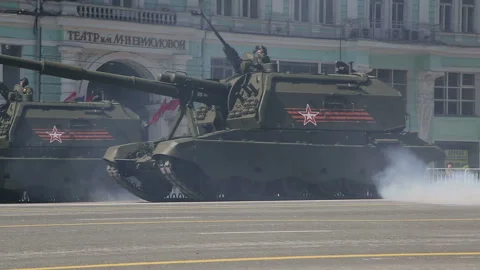 An MSTA-S self-propelled howitzer Vídeo Stock 148415649