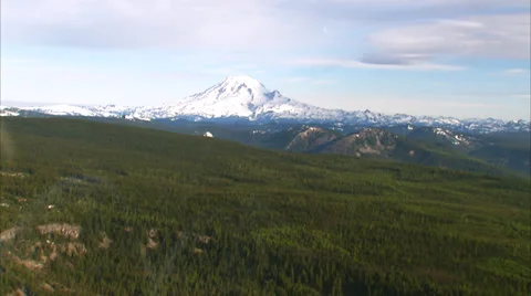 Mt. Adams Snow Covered Video stock 35794337