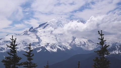 Mt Rainier Swirling Clouds Time Lapse | Mt Rainier National Park, Washington 库存影片 80239922