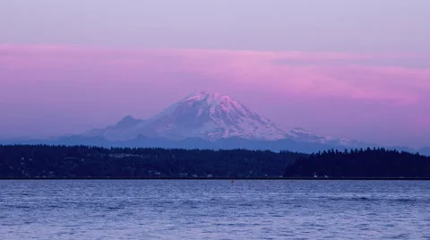 Mt. Rainier time lapse day to night Stock Footage 47813551