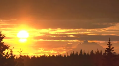 Mt. Redoubt Volcano Sunset Alaska Timelapse Stock Footage 7737033