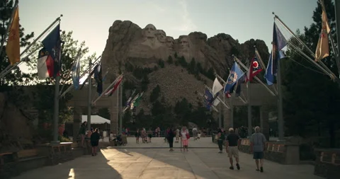 Mt. Rushmore at sunset 動画素材 228847272