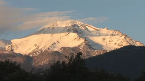 Mt Shasta3 Stock Footage 8916329