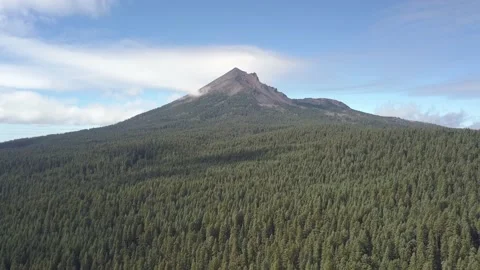 Mt. Thielsen Stock Footage 166492178