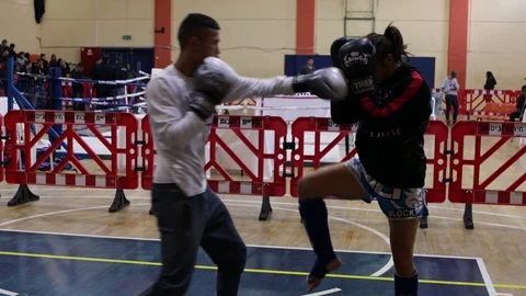Muay Thai warm-up Stock Footage 118576570