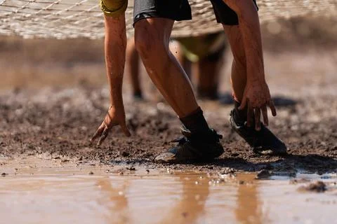 Mud race runners Foto stock