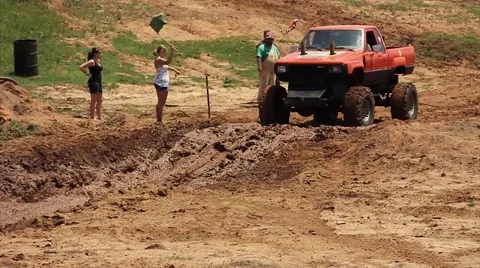 Mud Racing 1 Video stock 41380743