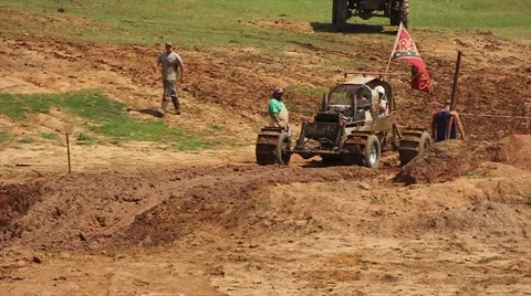 Mud Racing 3 Stock-Footage 41380461