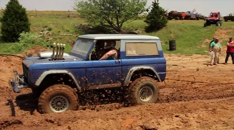 Mud Racing 6 Stockbeeldmateriaal 41380173