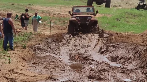 Mud Racing 8 Video stock 41375350