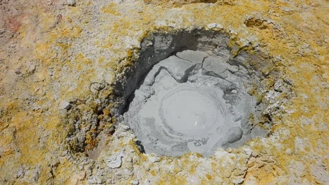 Mud Volcano or Mud Dome in Sol de Mañana (Morning Sun) Geysers in Uyuni, Bolivia Видео 102240855