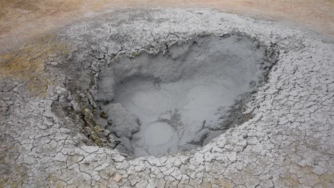 Mud Volcano or Mud Dome at Sol de Mañana (Morning Sun) Geysers in Uyuni, Bolivia 스톡 동영상 102909212
