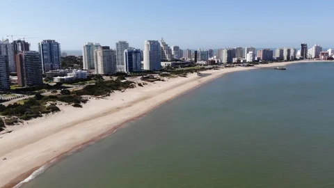 Muelle de Punta del Este - Uruguay - 4k Vidéo 122943865