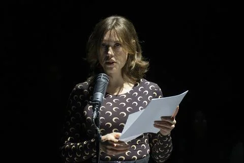  Muenchen, Echoes, Plot Twist im Haus der Kunst, Performance, Kuenstlerin ... Stock Photos