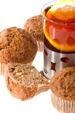 Muffin with tea macro Foto stock