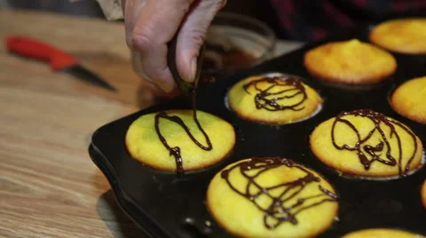 Muffins decorating Stock Footage 58210886