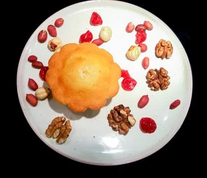 Muffins with nuts. Photos