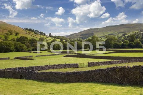 Muker, yorkshire Stock Photos