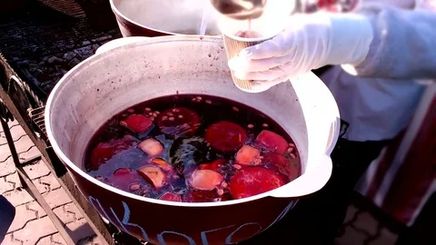 Mulled wine in a bowl Stock Footage 82770698