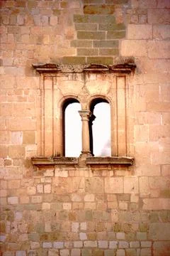 Mullioned window in ancient building Stock Photos