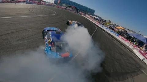 Multi-colored drift cars 動画素材 147529464