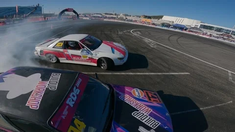 Multi-colored drift cars 動画素材 147529602