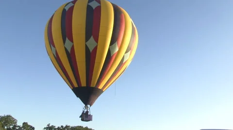 Multi-Colored Hot Air Balloon takes off, Sonoma 2016 Video stock 66373608