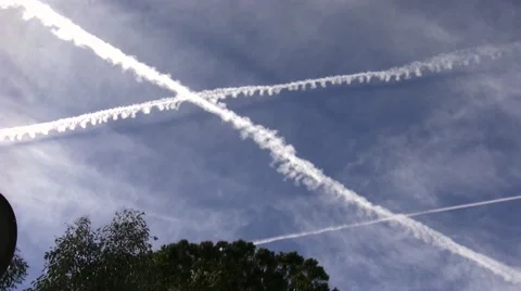 Multi-cross jet trails drifting (realtime) Stock Footage 47621595