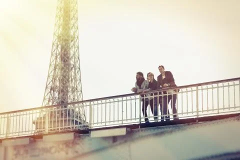 Multi-ethnic Group Of Friends Having Fun In Paris Along Seine Foto stock