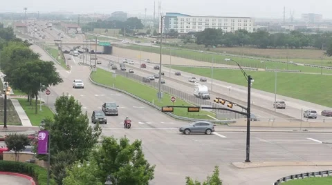 Multi-Lane Freeway and Service Road Traffic 스톡 동영상 52097391