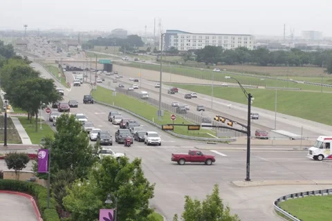 Multi-Lane Freeway and Service Road Traffic Timelapse 스톡 동영상 52097519