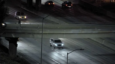 Multi-level intersection at night Vidéo 76261253