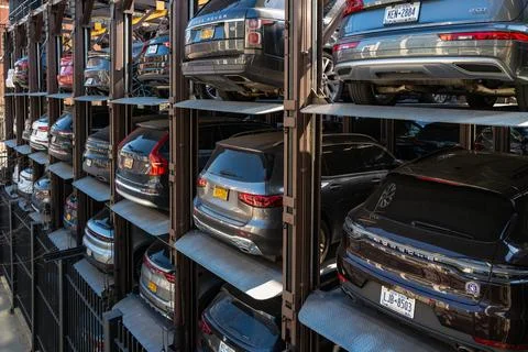 Multi level parking garage, located on 10th Avenue and West 20th Street nea.. Stock Photos