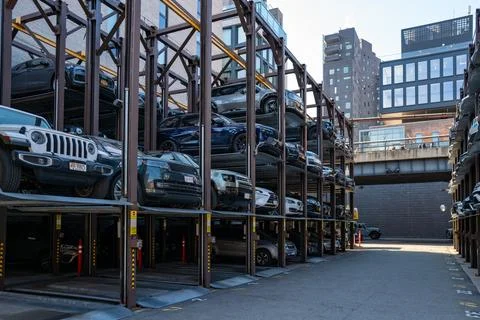 Multi level parking garage, located on 10th Avenue and West 20th Street nea.. Foto stock