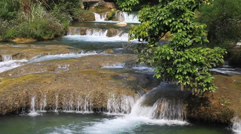 Multi-level waterfalls Video stock 32234697