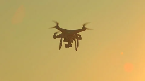 Multi rotor drone flying mid air Video stock 61519238