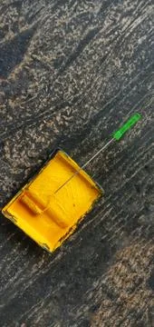 Multi-specification Paint Tray Liner Kit, Yellow PP Plastic Paint Roller Holder Stockfoto's