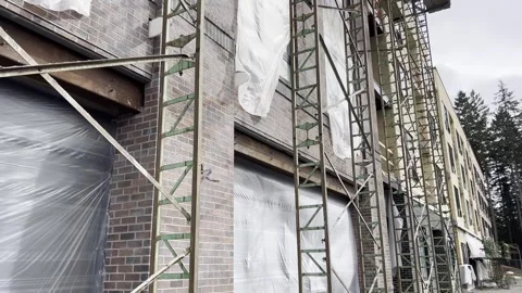 Multi storey building under renovation 스톡 동영상 332690998