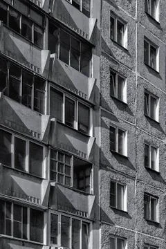 Multi-storey house,part of a multi-storey building, many Windows in the form of Foto stock