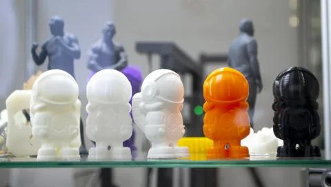 Multicolored 3D printed models. Objects printed on 3D printer from plastic Foto stock