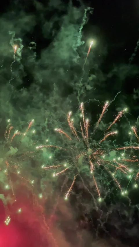 Multicolored Amazing Fireworks Vidéo 287737528