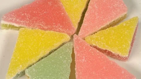 Multicolored marmalade on a turntable 库存影片 71951808