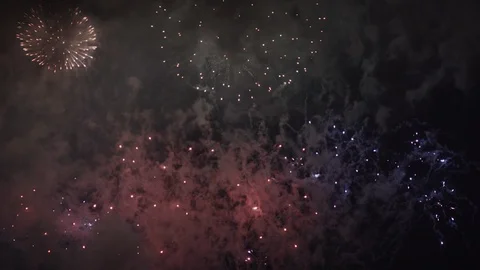 Multicolored real fireworks explosions 스톡 동영상 125128723